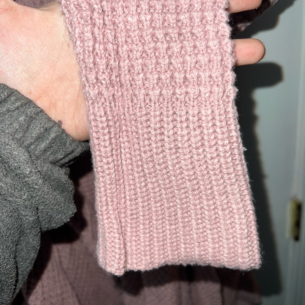 American Eagle Dusty Pink Knit Waterfall Cardigan Size Medium - Picture 6 of 7